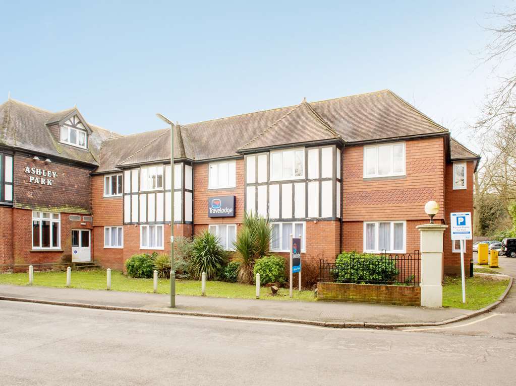 Travelodge Walton On Thames Eksteriør bilde